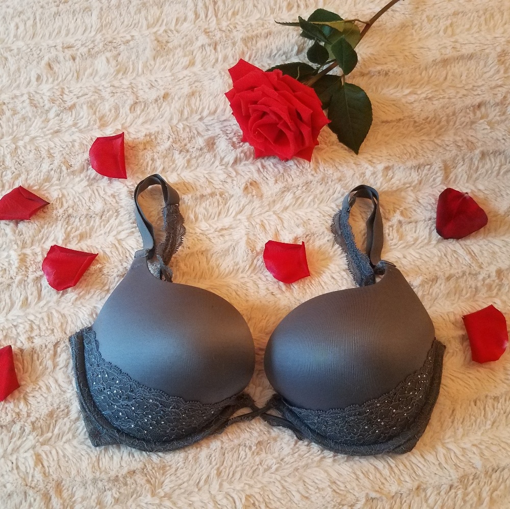 Victoria's Secret Demi Bra